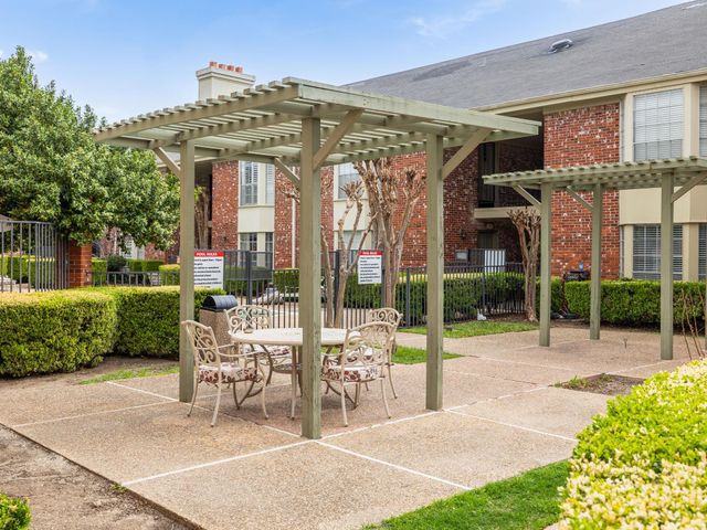 7920 Rockwood LN 237, Austin, TX 78757