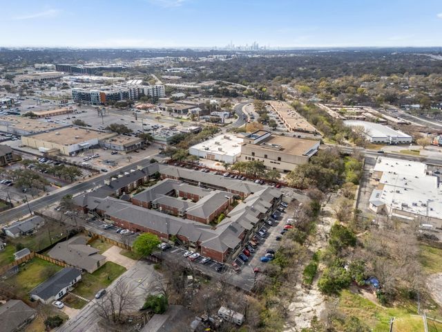 7920 Rockwood LN 237, Austin, TX 78757