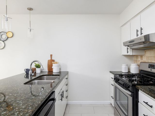 7920 Rockwood LN 237, Austin, TX 78757