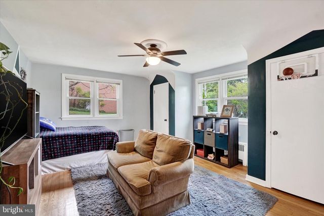 104 WOODLAND DR, York, PA 17403