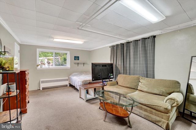 104 WOODLAND DR, York, PA 17403
