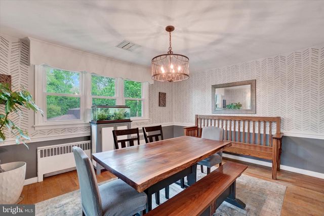 104 WOODLAND DR, York, PA 17403