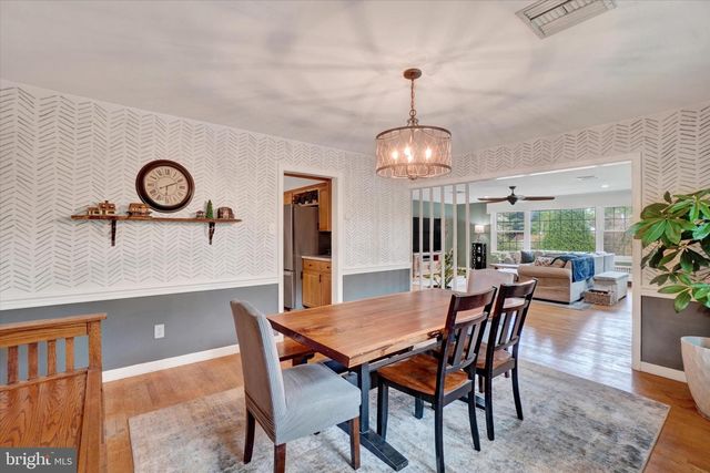 104 WOODLAND DR, York, PA 17403