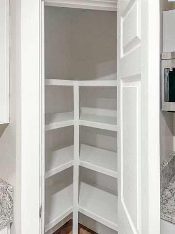 308 & 310 N 12th Ave, Pasco, WA 99301