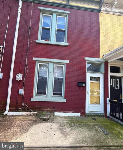 210 W UNION ST, Burlington, NJ 08016