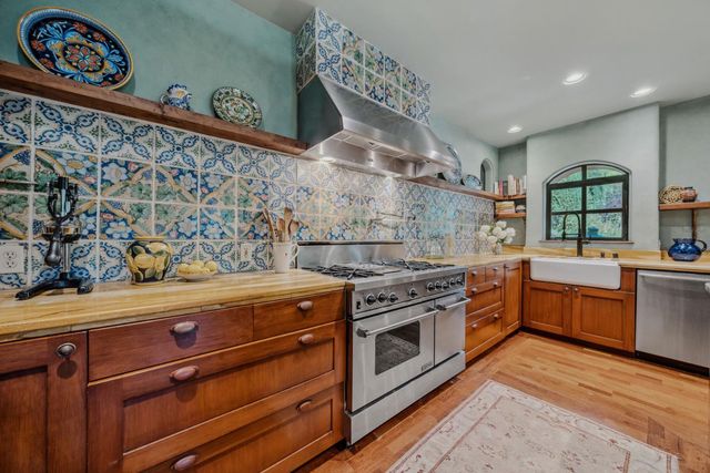 6700 Horizon Dr, Placerville, CA 95667