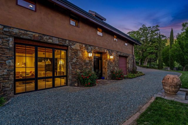 6700 Horizon Dr, Placerville, CA 95667