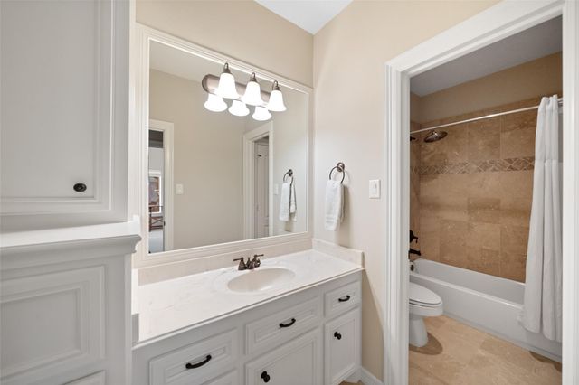 12323 Longmire Cove, Conroe, TX 77304