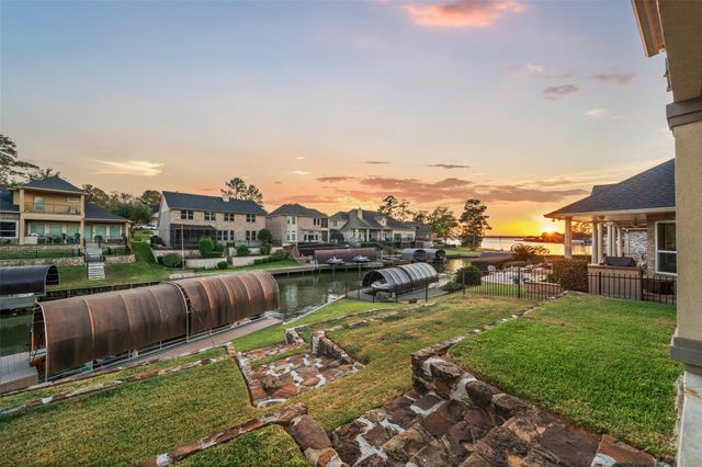 12323 Longmire Cove, Conroe, TX 77304
