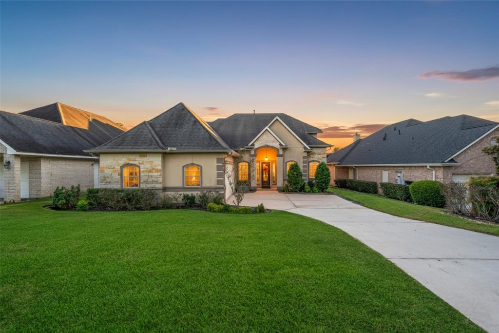12323 Longmire Cove, Conroe, TX 77304