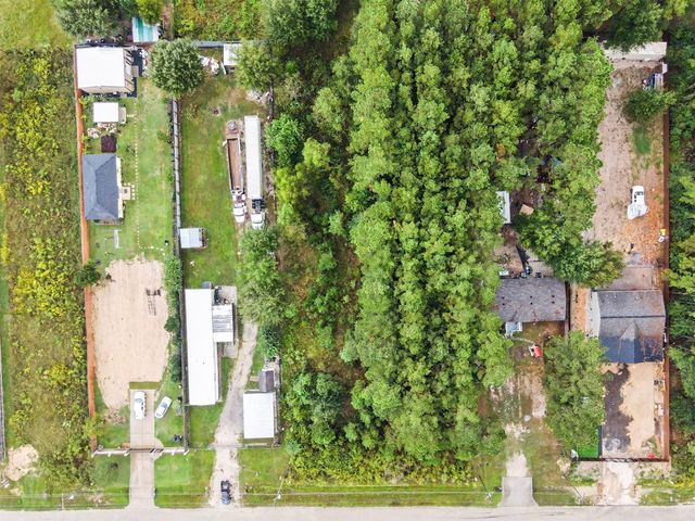 417 County Road 3546 Road, Cleveland, TX 77327