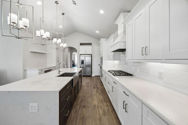 5719 Caracara Street, Manvel, TX 77578
