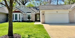 41642 Haggerty Woods Court, Canton, MI 48187