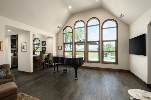 17159 Coyote Pass Lane, Clovis, CA 93619