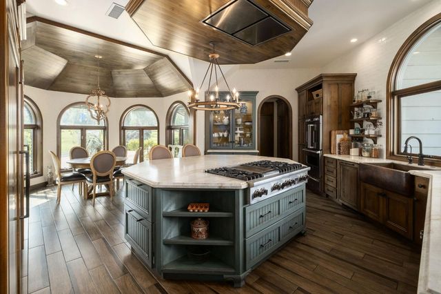 17159 Coyote Pass Lane, Clovis, CA 93619