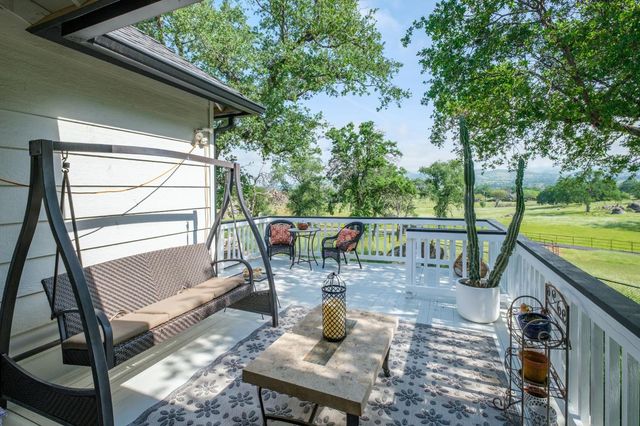 17159 Coyote Pass Lane, Clovis, CA 93619