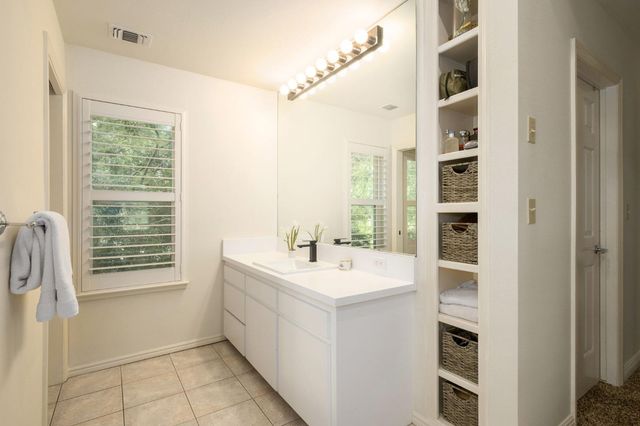 17159 Coyote Pass Lane, Clovis, CA 93619