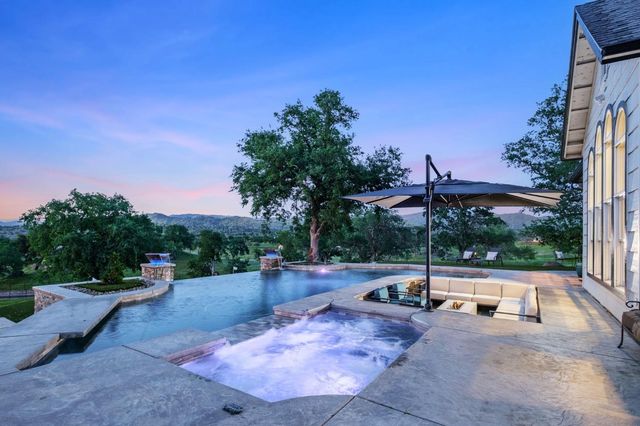 17159 Coyote Pass Lane, Clovis, CA 93619