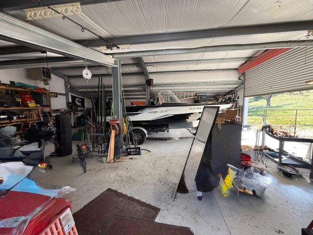 17159 Coyote Pass Lane, Clovis, CA 93619