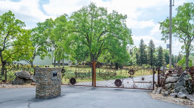 17159 Coyote Pass Lane, Clovis, CA 93619