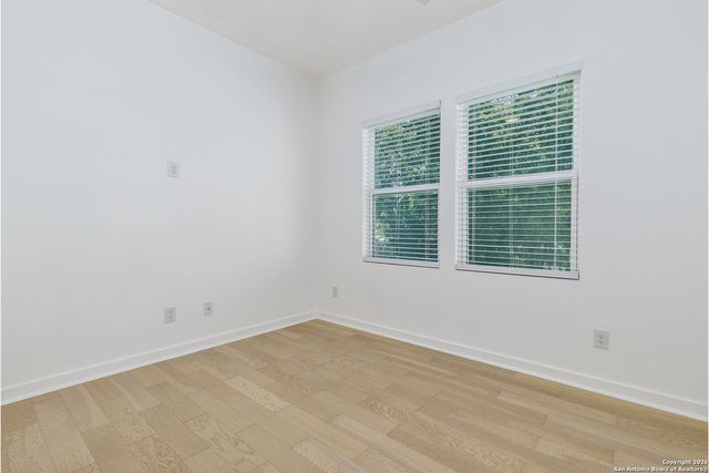 2507 E Commerce 2, San Antonio, TX 78203