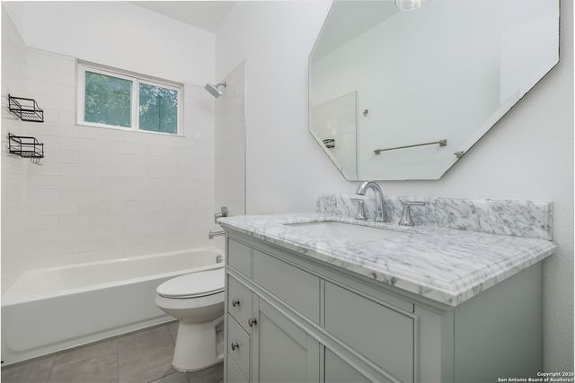 2507 E Commerce 2, San Antonio, TX 78203