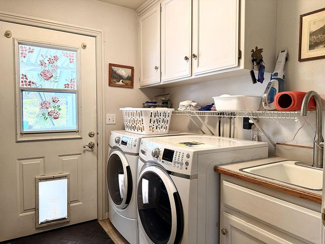 2200 Mayfield Drive, Grants Pass, OR 97527