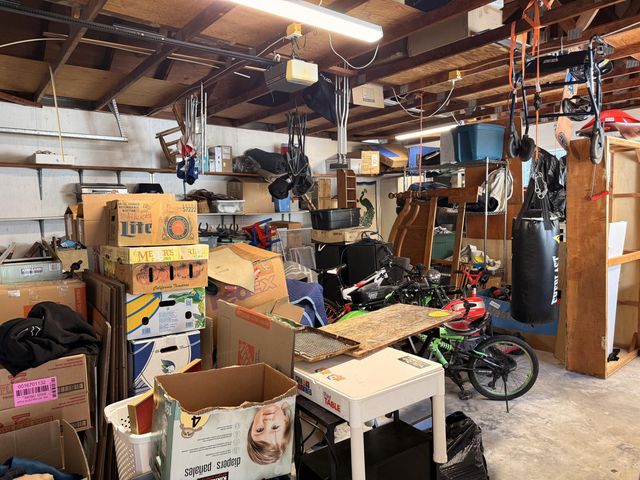 2200 Mayfield Drive, Grants Pass, OR 97527