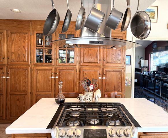 2200 Mayfield Drive, Grants Pass, OR 97527