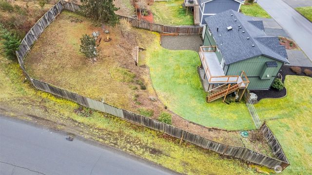 19203 71st Avenue E, Spanaway, WA 98387