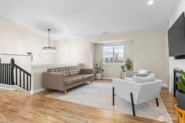 19203 71st Avenue E, Spanaway, WA 98387