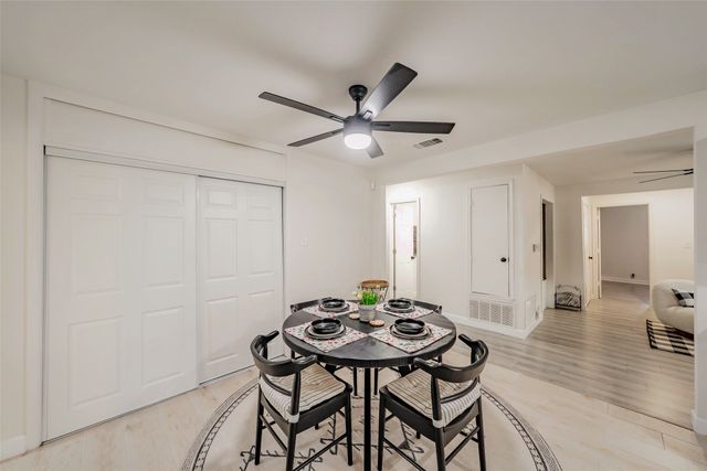 1306 E Lovers Lane, Arlington, TX 76010