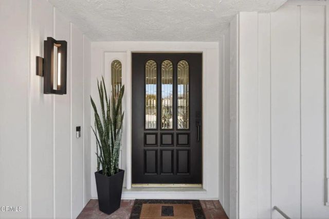 145 Japonica Court, Camarillo, CA 93012