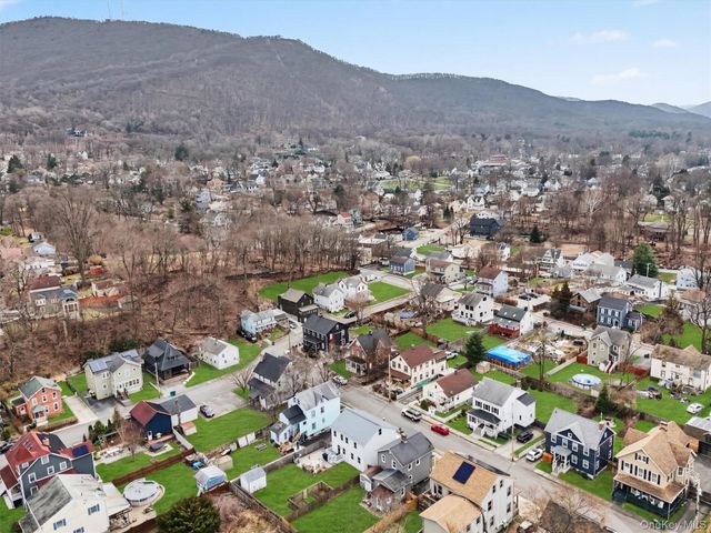 18 Center Street, Beacon, NY 12508