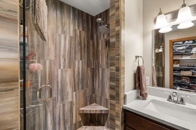 409 NE 17th Street, Ankeny, IA 50021