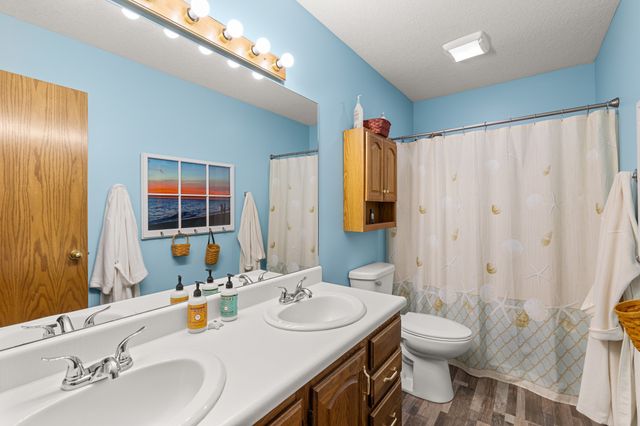 409 NE 17th Street, Ankeny, IA 50021