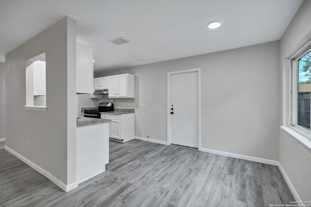 5915 Lake Champlain, San Antonio, TX 78233