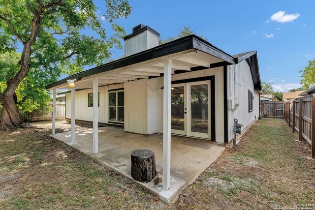 5915 Lake Champlain, San Antonio, TX 78233