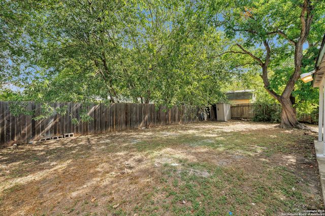 5915 Lake Champlain, San Antonio, TX 78233