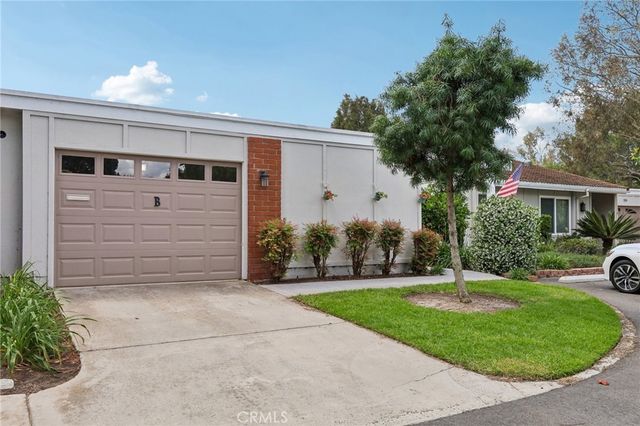 3294 San Amadeo B, Laguna Woods, CA 92637
