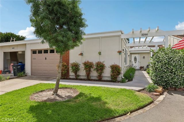 3294 San Amadeo B, Laguna Woods, CA 92637
