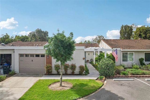 3294 San Amadeo B, Laguna Woods, CA 92637