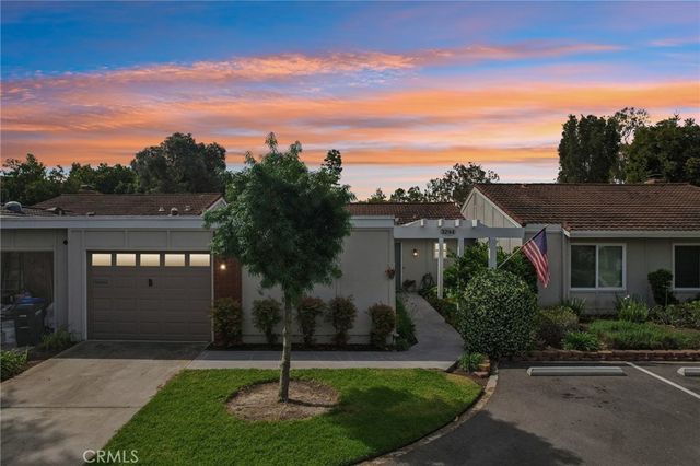 3294 San Amadeo B, Laguna Woods, CA 92637