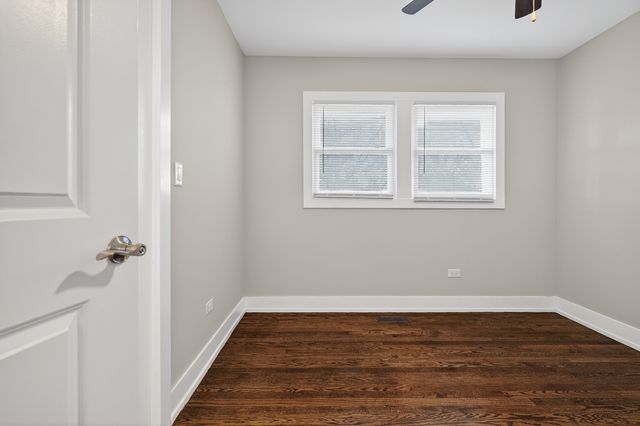 15502 Elm Street, South Holland, IL 60473