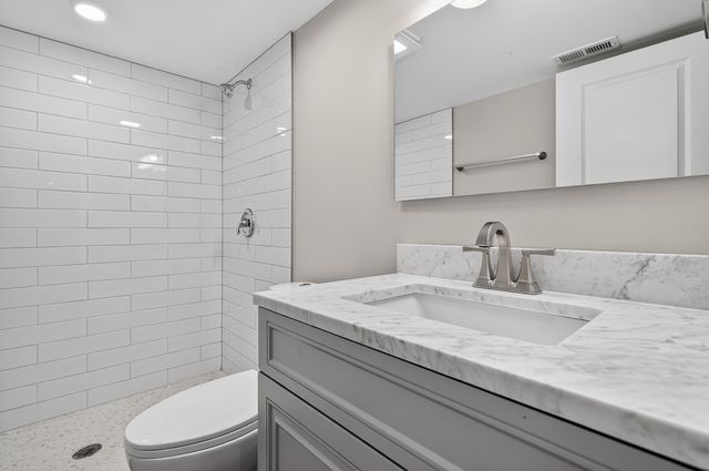 15502 Elm Street, South Holland, IL 60473