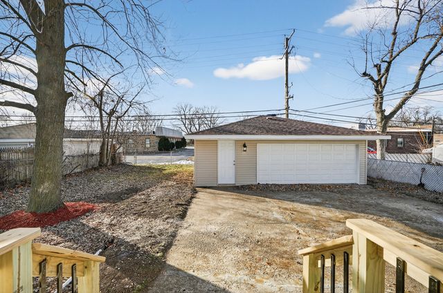 15502 Elm Street, South Holland, IL 60473