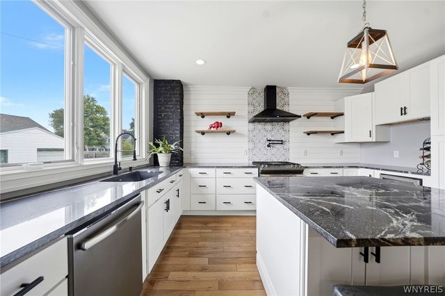 799 Mckinley Parkway, Buffalo, NY 14220