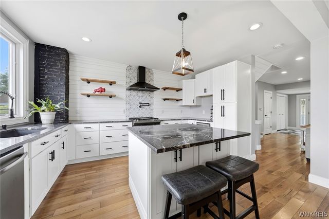 799 Mckinley Parkway, Buffalo, NY 14220