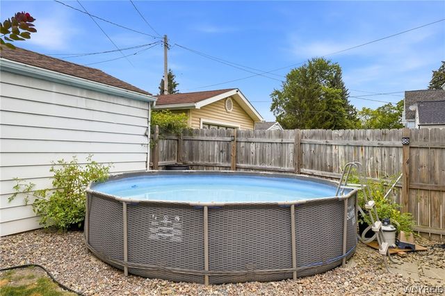 799 Mckinley Parkway, Buffalo, NY 14220