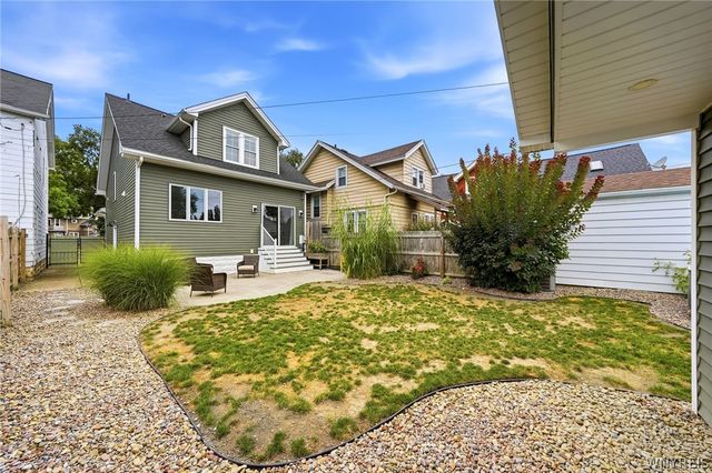 799 Mckinley Parkway, Buffalo, NY 14220